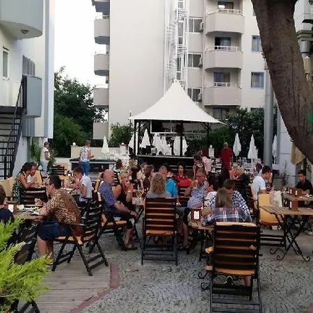 Hotel Almena